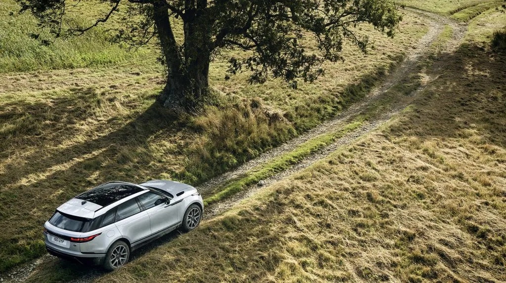 2021 Range Rover Velar vs. 2021 Audi Q8: Better Styling and Top Value in the Velar